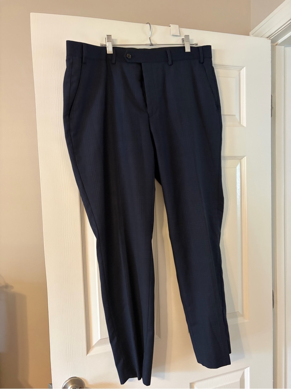 Ralph Lauren Men's Navy Dress Pants - Classic Tailored Fit. 38/30